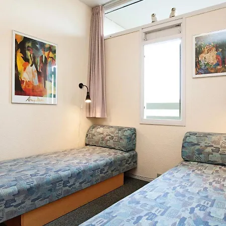 Xlii Apartment